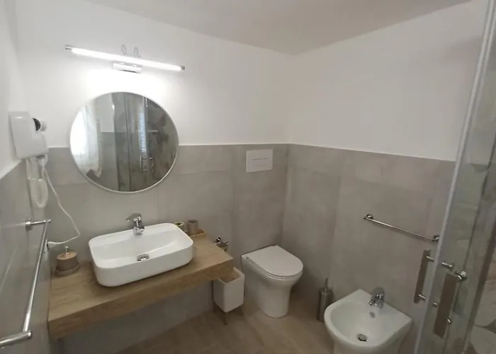 Locazione Turistica Sole Mare Guest house 3*